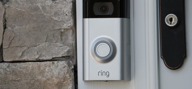 Paano I-reset ang Ring Doorbell