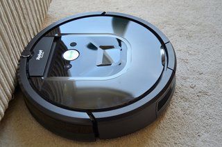 iRobot Roomba 980 ρομπότ ανασκόπηση κενού: Το συμβατό bot καθαρισμού Alexa και Google Home