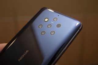 Obrázok úvodného hodnotenia Nokia 9 PureView 11