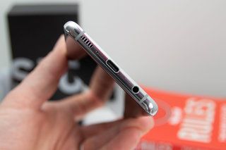 Hình ảnh đánh giá Samsung Galaxy S10 Plus 10