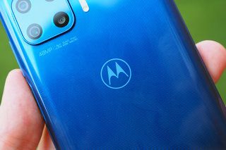 Moto G 5G Plus recensione foto 11
