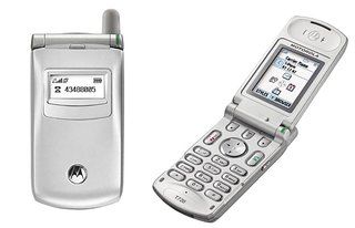 45 let telefonů Motorola image 11