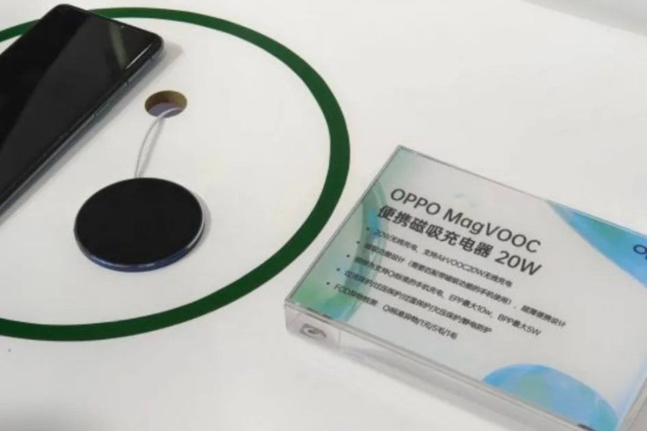 Nå har Oppo bekreftet sin rivaliserende teknologi MagSafe - MagVOOC