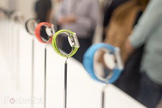 Apple Watch vs Pebble Time Steel: Mana yang harus Anda pilih?
