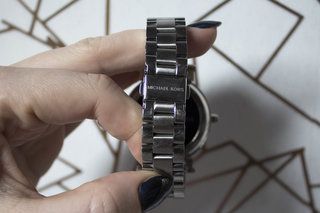 Michael Kors Access Sofie Review Зашеметяващ умен часовник със сериозно изображение на блясък 7