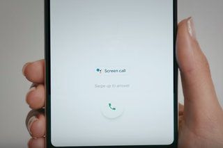 O que é a tela de chamadas do Google, como faço para ativá-la e onde está disponível?