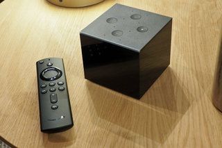 Com unir les trucades Zoom al televisor amb un Amazon Fire TV Cube