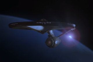 V kakšnem vrstnem redu bi morali gledati vsako sliko filma in TV -oddaje Star Trek 6