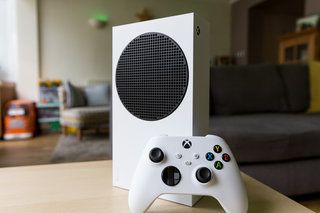 Xbox Series S vs Xbox One S: Πώς συγκρίνονται οι μικρότερες κονσόλες Xbox;