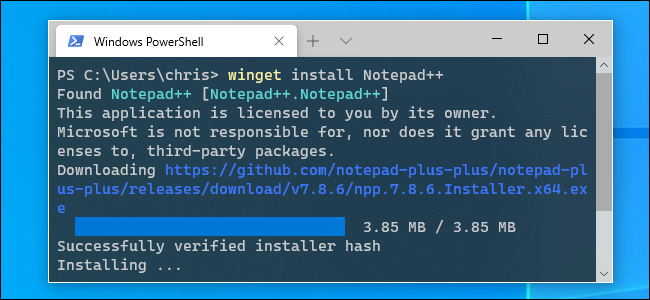 Installieren von Notepad++ mit Winget in einem Windows-Terminalfenster.