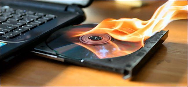 Как да запишете CD или DVD на Windows 10